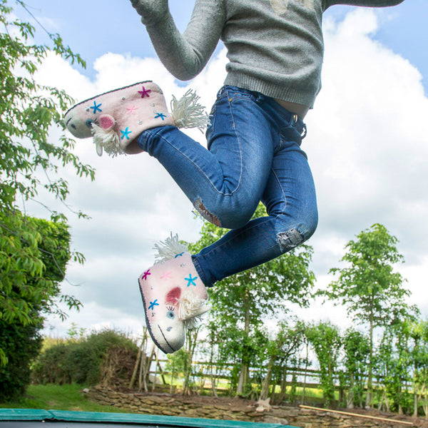 Children's Unicorn Slippers – Maven Kit