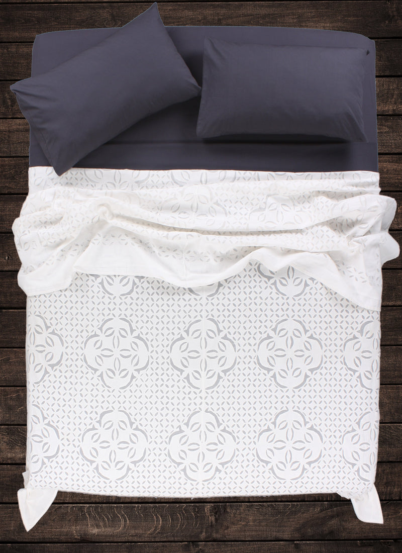 Jeca Applique Bedspread