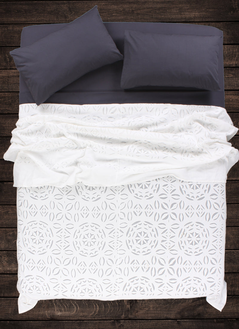 Silan Applique Bedspread